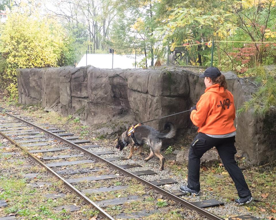 K9 Xito and handler Kristi Teklinski